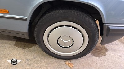 Lot 342 - 1988 MERCEDES 190 MK2