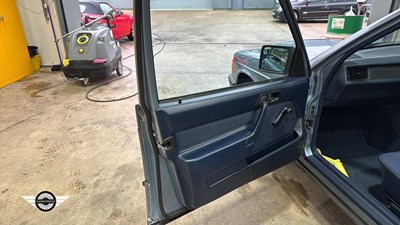Lot 342 - 1988 MERCEDES 190 MK2