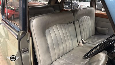 Lot 352 - 1964 BENTLEY