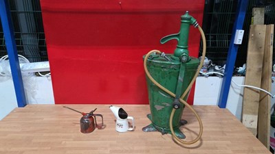 Lot 627 - BAELZ CASTROL OIL DISPENSER /PUMP, MOBIL OIL JUG & OIL CAN