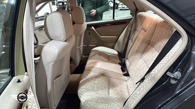Lot 362 - 1995 MERCEDES C200 ELEGANCE AUTO