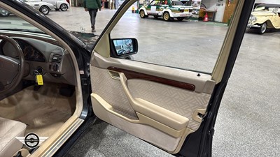 Lot 362 - 1995 MERCEDES C200 ELEGANCE AUTO