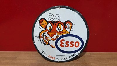 Lot 419 - ESSO PUT A TIGER IN YOUR TANK REPRODUCTION ENAMEL SIGN 12" DIA