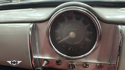 Lot 392 - 1965 MORRIS MINOR 1000