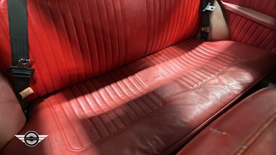 Lot 392 - 1965 MORRIS MINOR 1000