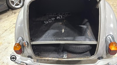 Lot 392 - 1965 MORRIS MINOR 1000