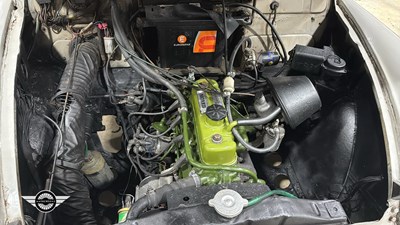 Lot 392 - 1965 MORRIS MINOR 1000