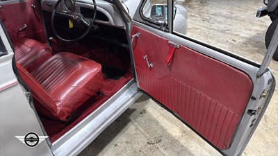 Lot 392 - 1965 MORRIS MINOR 1000