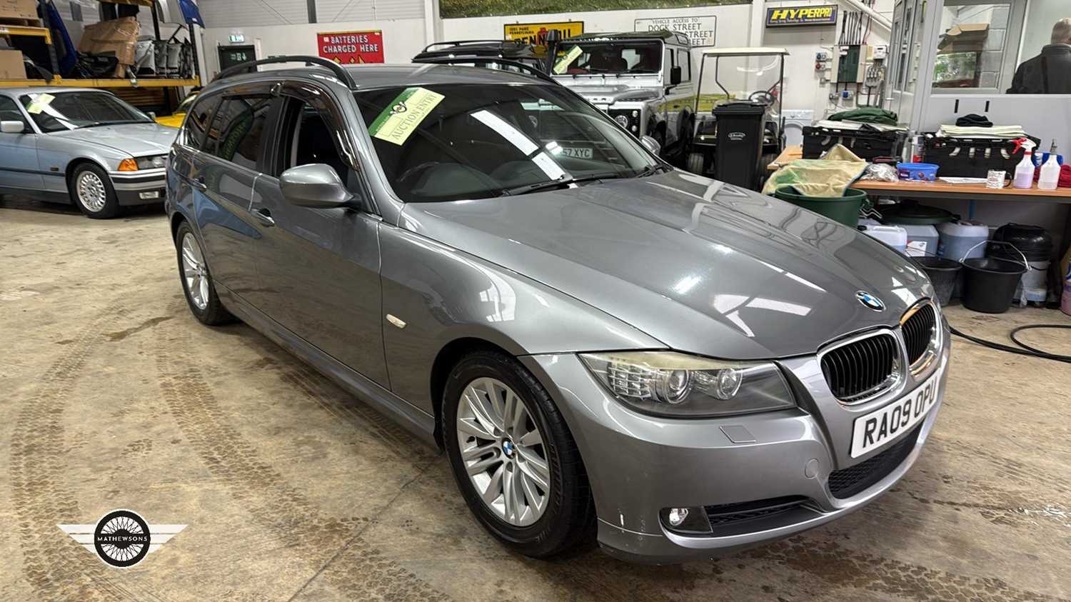 2009 BMW 325I SE TOURING AUTO