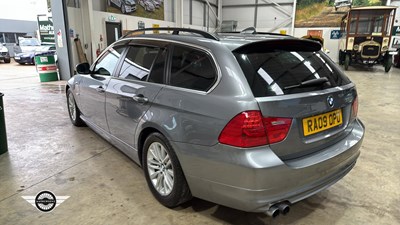Lot 370 - 2009 BMW 325I SE TOURING AUTO