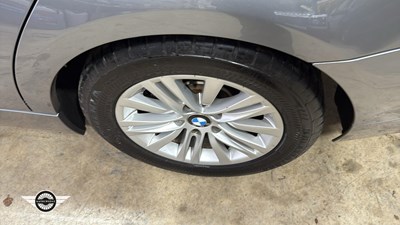 Lot 370 - 2009 BMW 325I SE TOURING AUTO