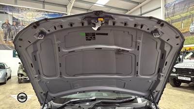 Lot 370 - 2009 BMW 325I SE TOURING AUTO