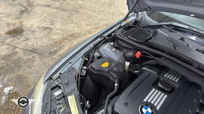 Lot 370 - 2009 BMW 325I SE TOURING AUTO