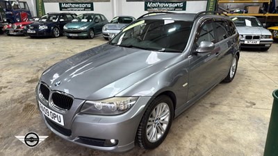 Lot 370 - 2009 BMW 325I SE TOURING AUTO