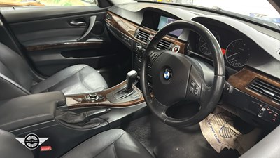 Lot 370 - 2009 BMW 325I SE TOURING AUTO