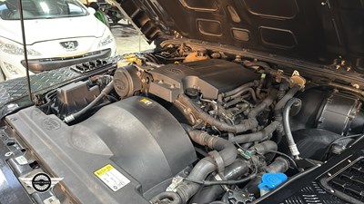 Lot 426 - 2013 LAND ROVER DEFENDER 90 XS TD