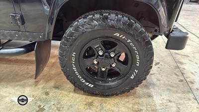 Lot 426 - 2013 LAND ROVER DEFENDER 90 XS TD