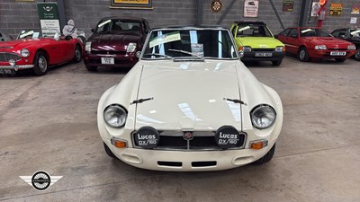 Lot 434 - 1980 MG B GT