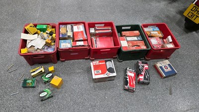 Lot 281 - ASSORTMENT OF BRAKE SHOES,PADS & FITTINGS