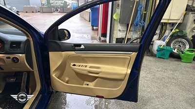 Lot 476 - 2005 VOLKSWAGEN GOLF GTI AUTO