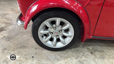 Lot 24 - 1997 ROVER MINI COOPER