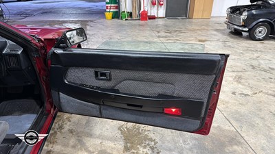 Lot 98 - 1986 TOYOTA CELICA SUPRA AUTO