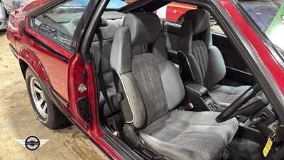 Lot 98 - 1986 TOYOTA CELICA SUPRA AUTO