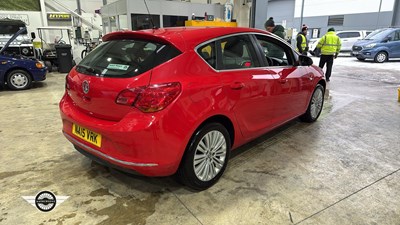 Lot 490 - 2015 VAUXHALL ASTRA EXCITE