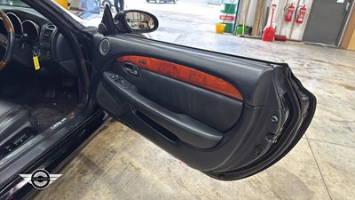 Lot 494 - 2005 LEXUS SC 430 AUTO