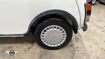 Lot 550 - 1988 AUSTIN MINI DESIGNER