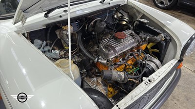 Lot 550 - 1988 AUSTIN MINI DESIGNER