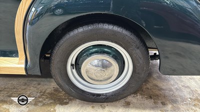 Lot 540 - 1971 MORRIS 1000 TRAVELLER