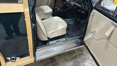 Lot 540 - 1971 MORRIS 1000 TRAVELLER