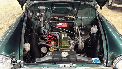 Lot 540 - 1971 MORRIS 1000 TRAVELLER