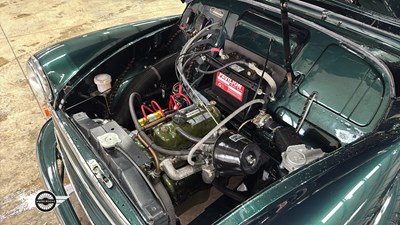 Lot 540 - 1971 MORRIS 1000 TRAVELLER