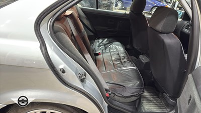 Lot 554 - 1996 BMW 320 I SE AUTO