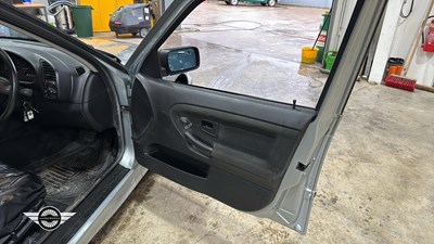 Lot 554 - 1996 BMW 320 I SE AUTO