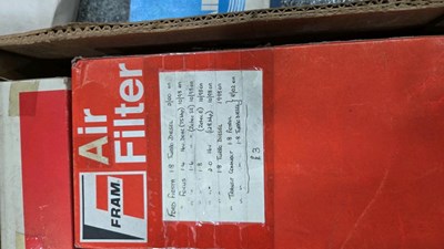 Lot 517 - ASSORTMENT OF OIL & AIR FILTERS