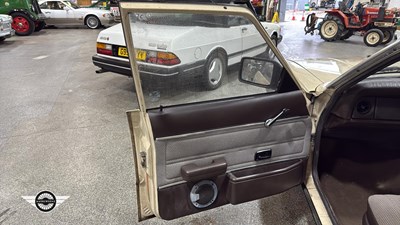 Lot 582 - 1982 FORD CORTINA L