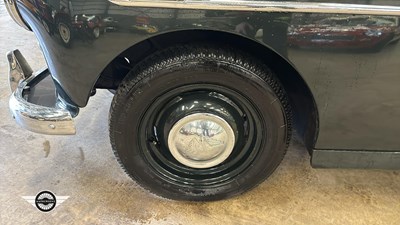 Lot 622 - 1956 WOLSELEY