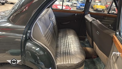 Lot 622 - 1956 WOLSELEY