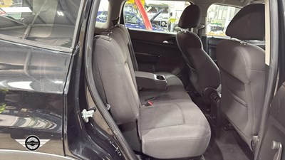 Lot 716 - 2011 CHEVROLET ORLANDO LS