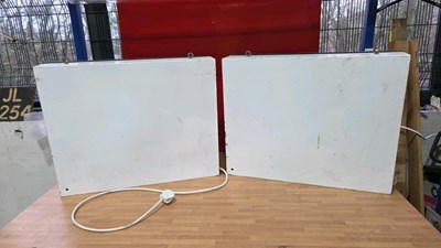 Lot 51 - 2 LAND ROVER LIGHT UP SIGNS 60" X 25"