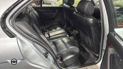 Lot 644 - 1995 BMW 525 I SE