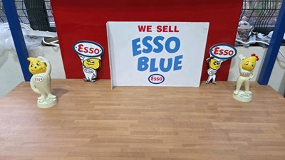 Lot 685 - SELECTION OF REPRODUCTION ESSO MEMORABILIA