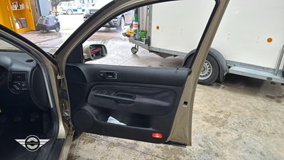 Lot 652 - 2002 VOLKSWAGEN GOLF TDI SE