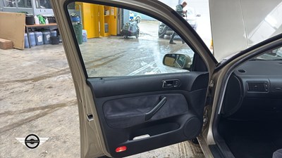 Lot 652 - 2002 VOLKSWAGEN GOLF TDI SE