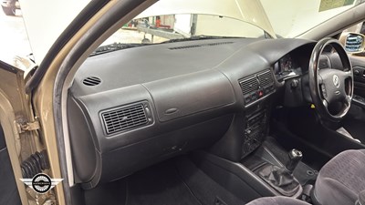 Lot 652 - 2002 VOLKSWAGEN GOLF TDI SE