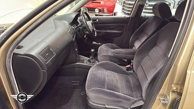 Lot 652 - 2002 VOLKSWAGEN GOLF TDI SE