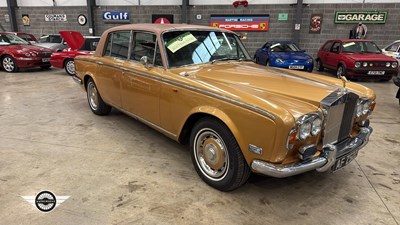 Lot 660 - 1976 ROLLS ROYCE